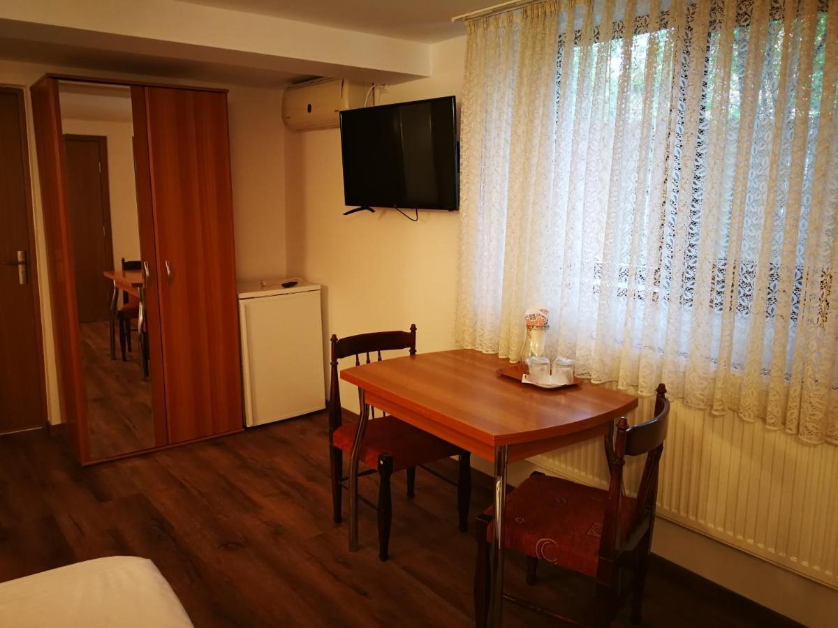 Vila Speranta Plescoi Экстерьер фото