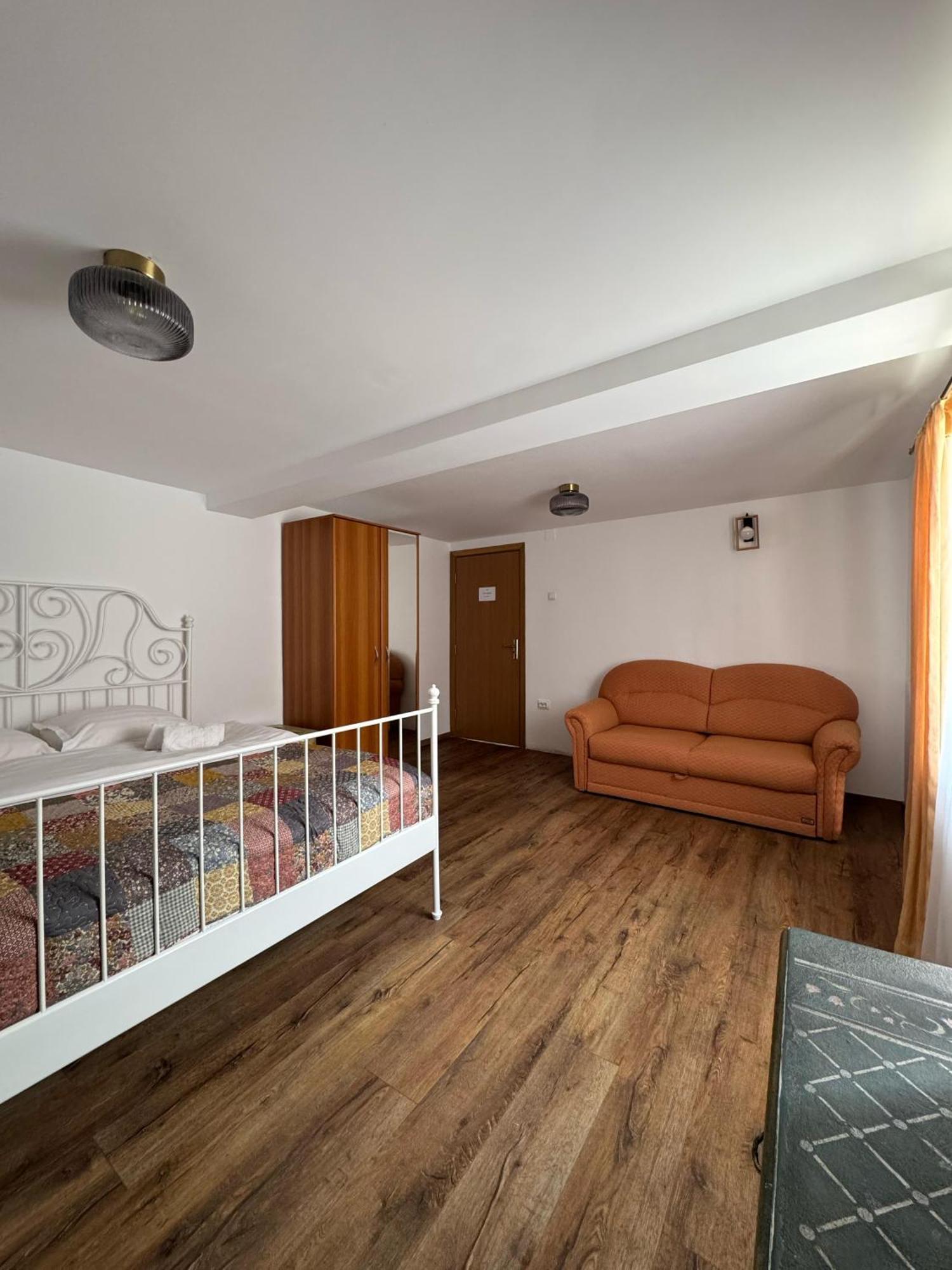 Vila Speranta Plescoi Экстерьер фото